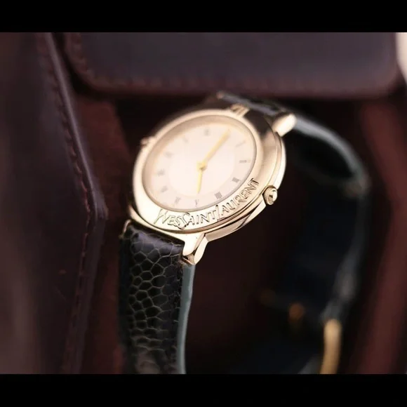 Vintage 1983 YSL Citizen 4620-E60957 
30mm Women’s Watch [Near Mint] Gold-Plated - Picture 6 of 9